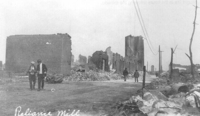 The destroyed building is of the Reliance Mill on North 17th Street, it was never rebuilt after the tornado. Photo Credit: Jackson County Historical Society/NOAA